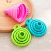 1pc Portable Silicone Foldable Funnel Collapsible Mini Hopper Gadget - Blue - 7.5*7.5cm